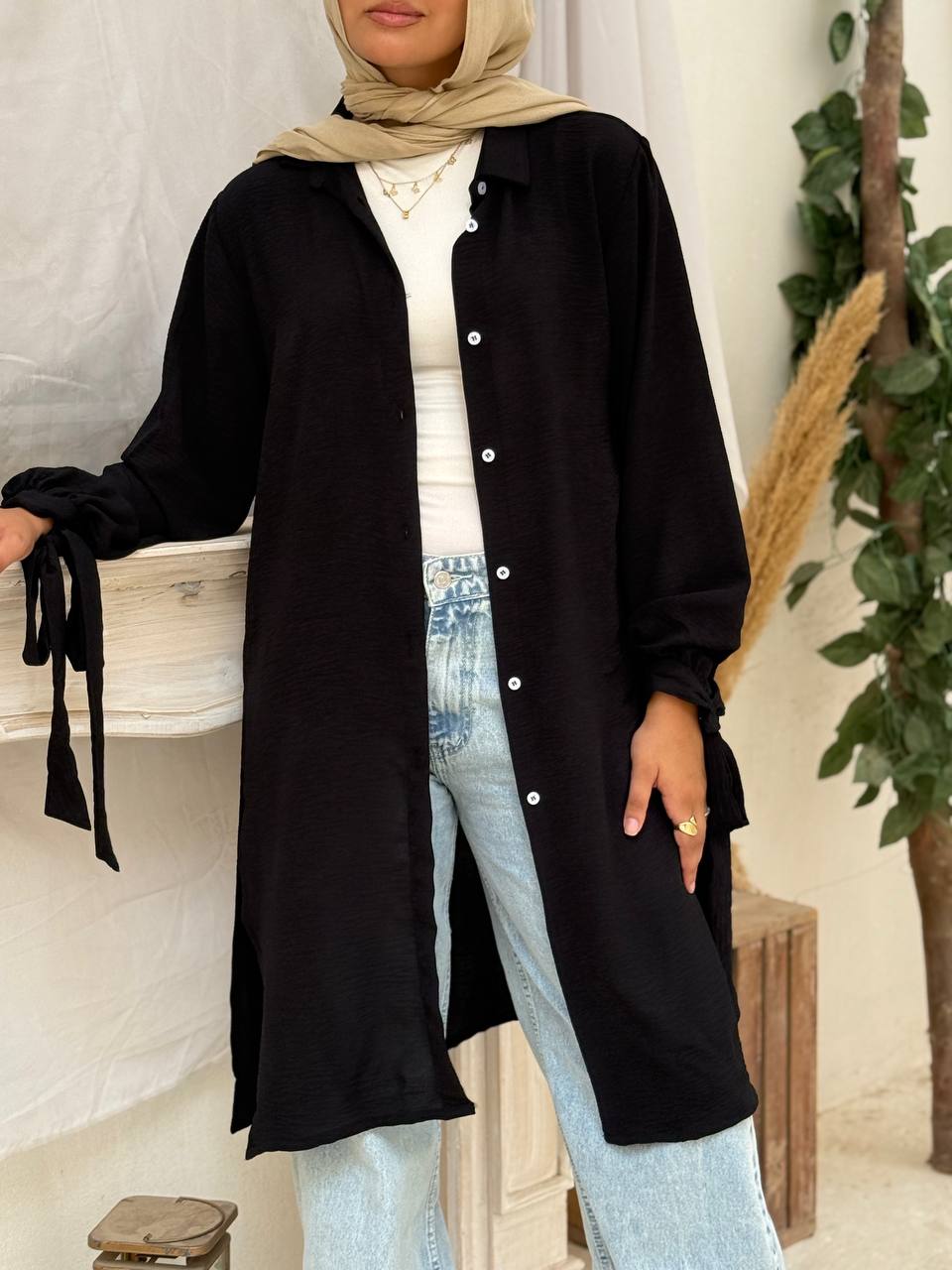 Modern loose shirt Black