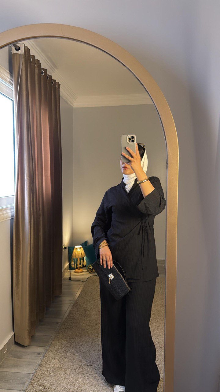 Elegant deep navy Wide Suit